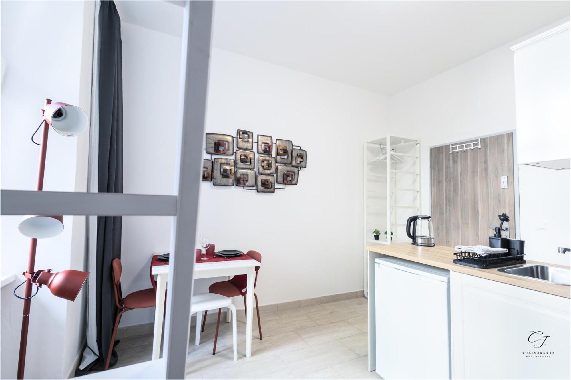 Market Retreat Near Hbh Apartament *