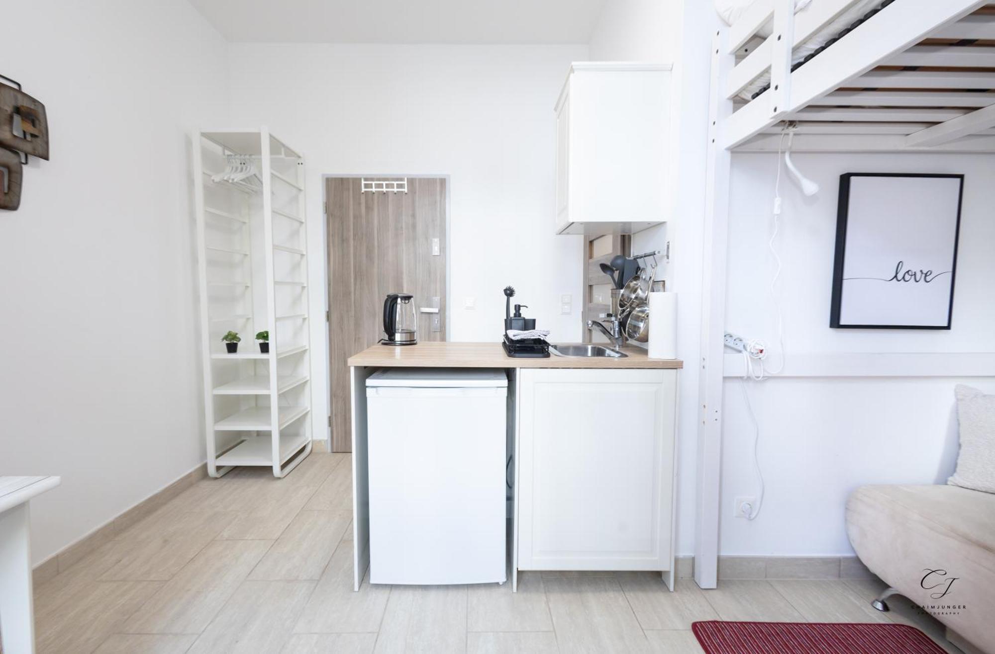 Apartament Market Retreat Near Hbh *